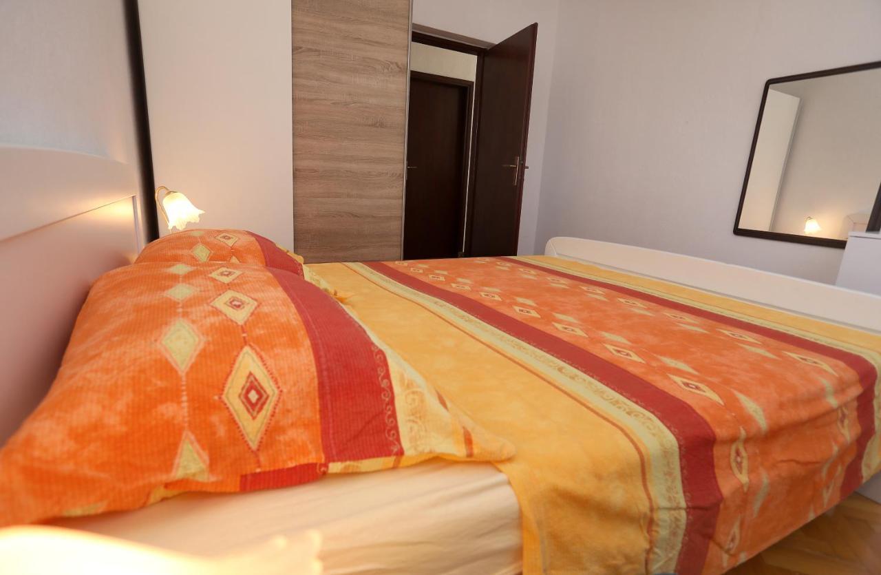 Apartman Karaga 特罗吉尔 外观 照片