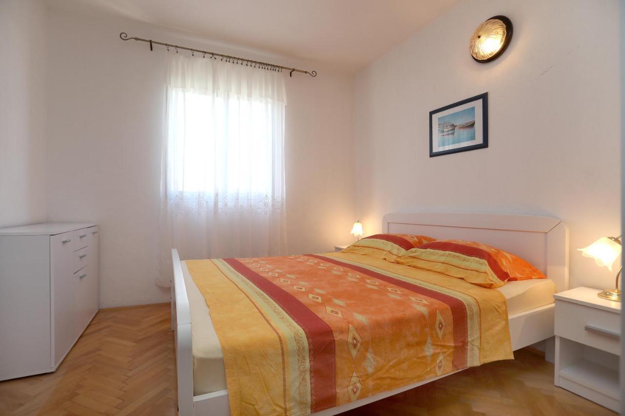 Apartman Karaga 特罗吉尔 外观 照片