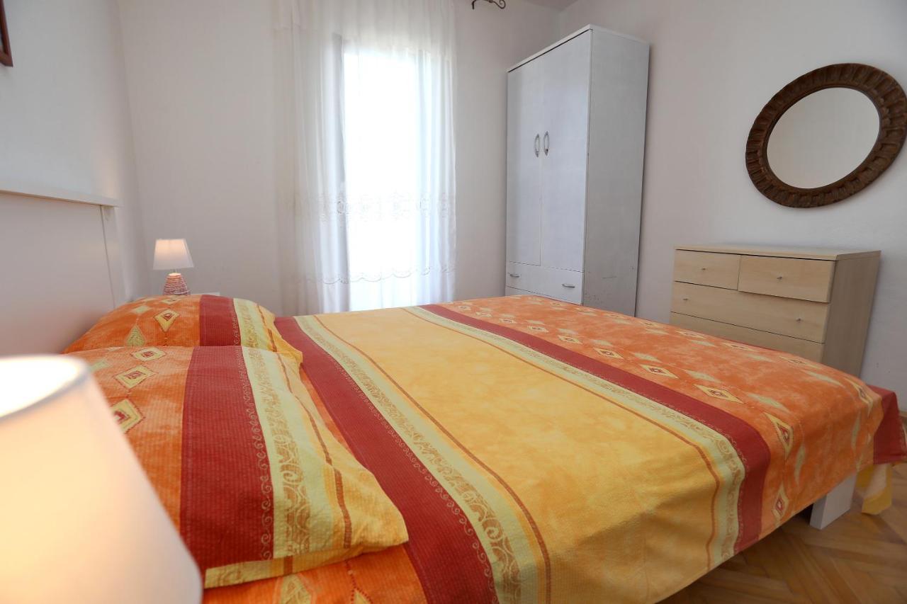 Apartman Karaga 特罗吉尔 外观 照片