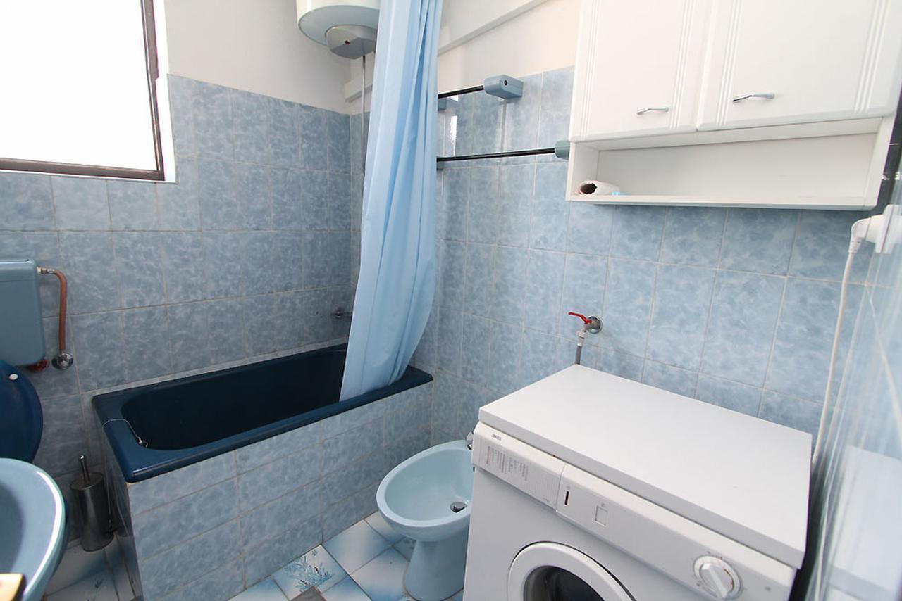 Apartman Karaga 特罗吉尔 外观 照片